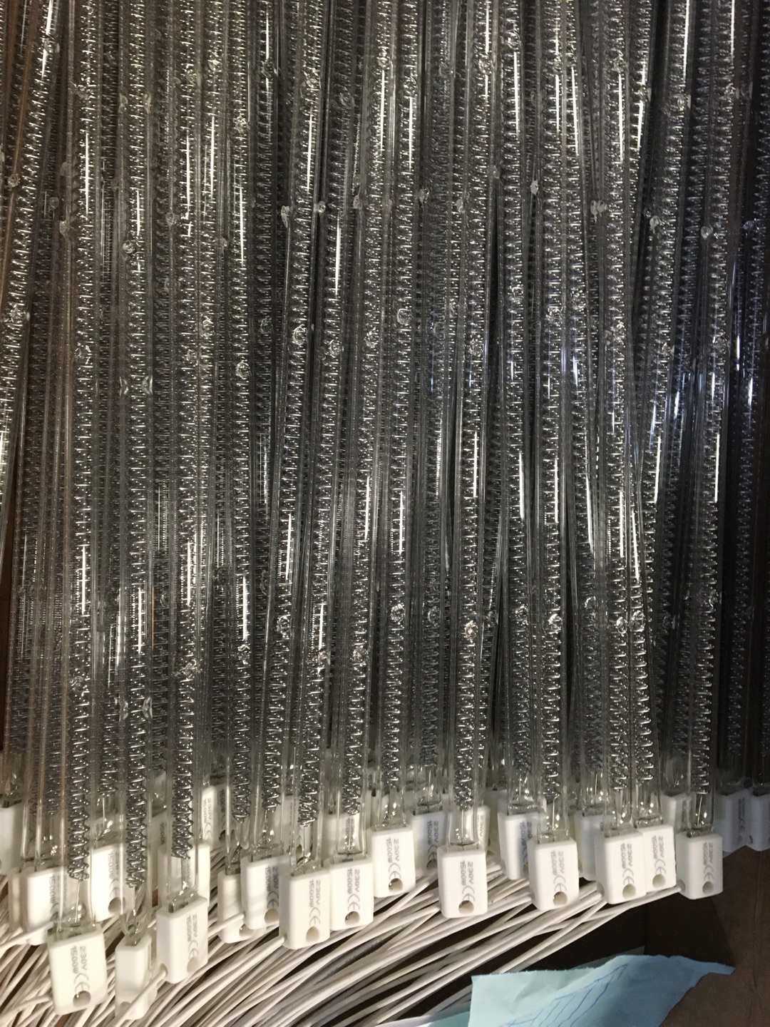 Electric heating elements 1500w halogen heating lamp